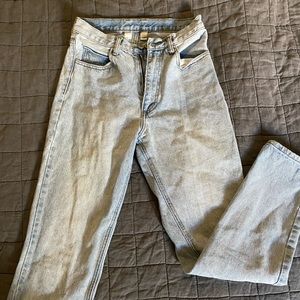 Brandy Melville jane light wash jean